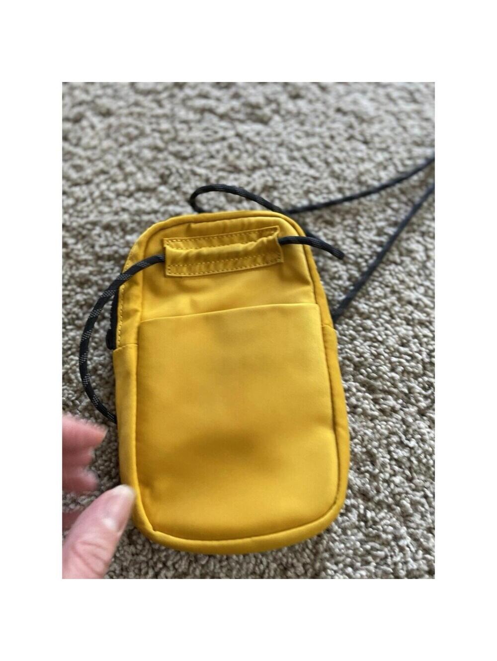Lululemon Take It On Crossbody Pouch Honey Lemon Messenger Bag Purse Fanny Pack - Picture 9 of 13